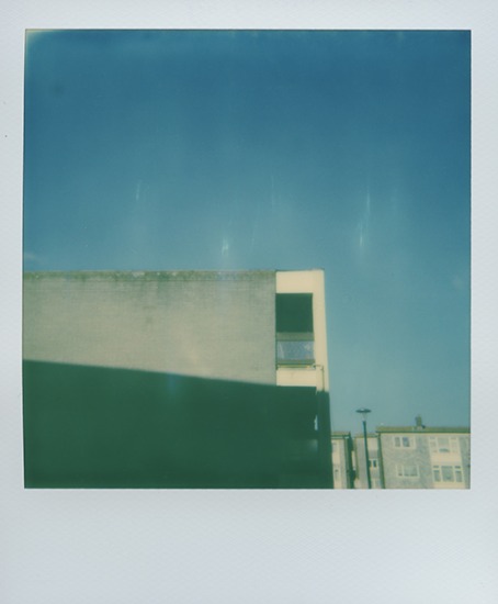 8 Polaroid cameras - 1 film | Polaroid_7a.jpg