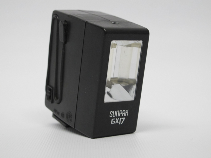Sunpak GX17 flash, ideal for Olympus Trip 
