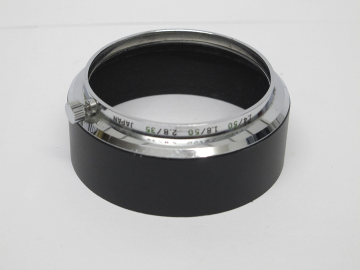 Olympus lens hood, boxed 