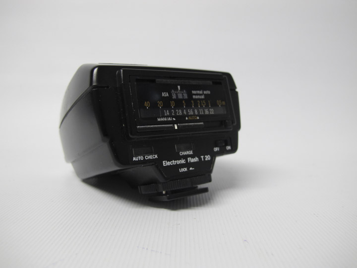 Olympus T20 flash, boxed