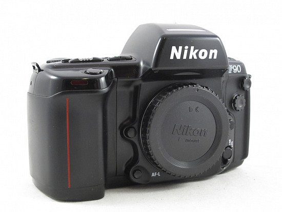 Nikon F90 review
