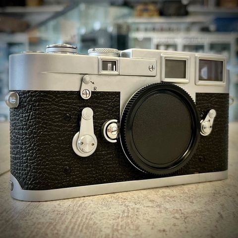 Leica M3