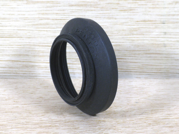 Pentax 110 30.5mm lens hood, 6687 | Pentax_110,_30.5mm_lens_hood,_6687,_4111.jpg