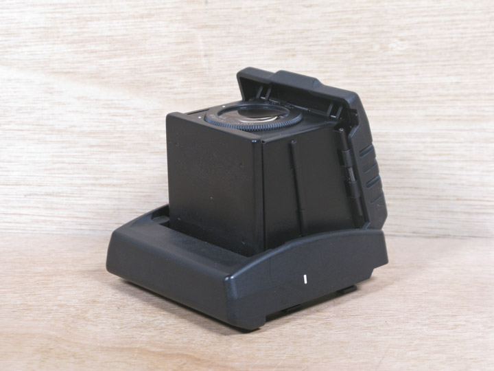 Contax 645 Waist Level Finder, 003523
